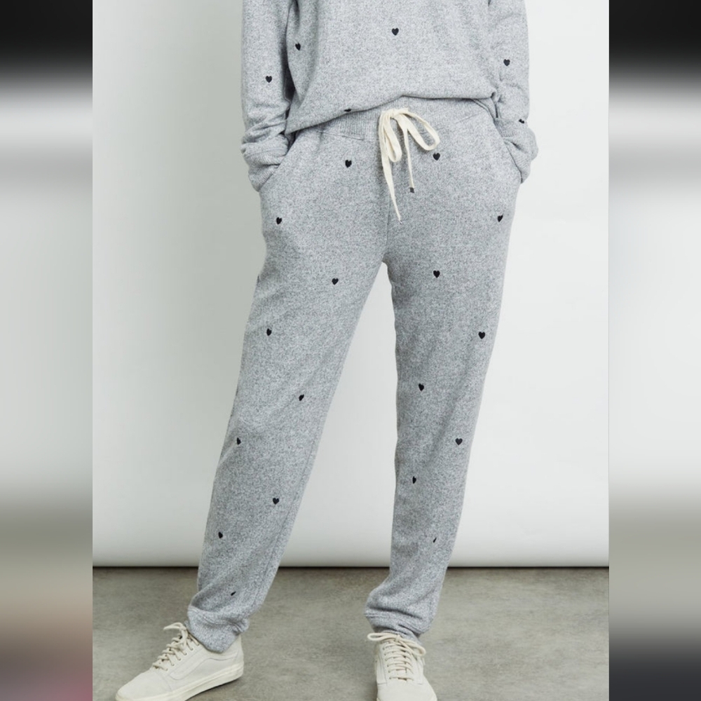 Rails Gray Heart Print Jogger Pants - Picture 2 of 16